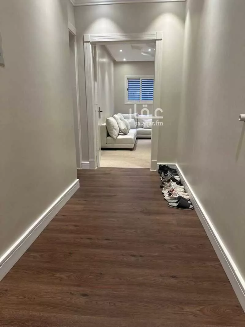 3 bedroom apartment in Dhahrat Laban 3