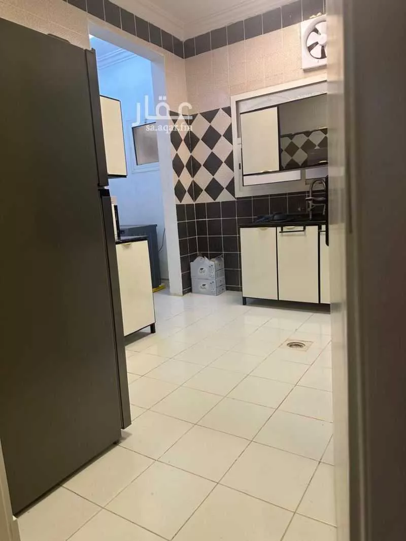 3 bedroom apartment in Dhahrat Laban 8