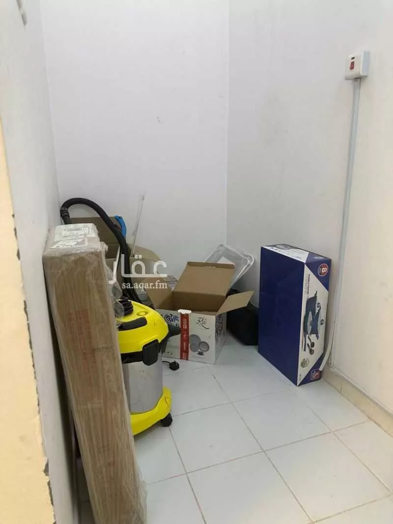 3 bedroom apartment in Dhahrat Laban 9