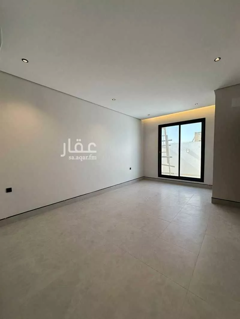 3 bedroom floor in Al Janadriyah 5