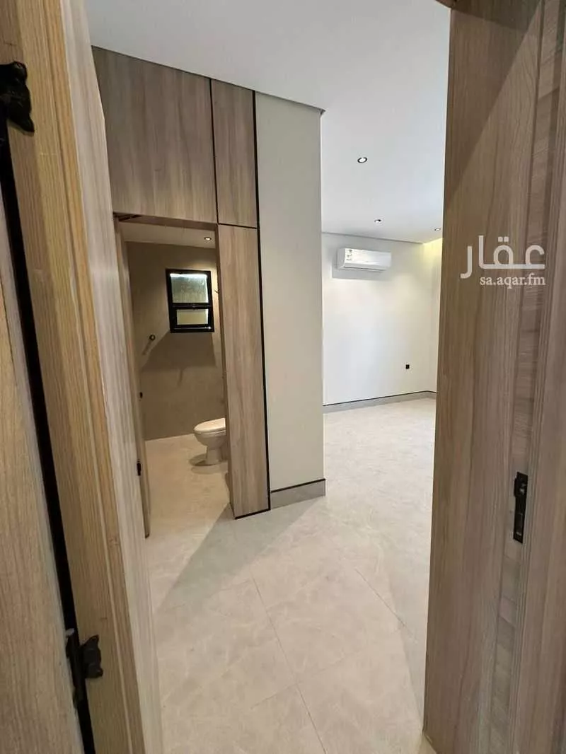 3 bedroom floor in Al Janadriyah 7