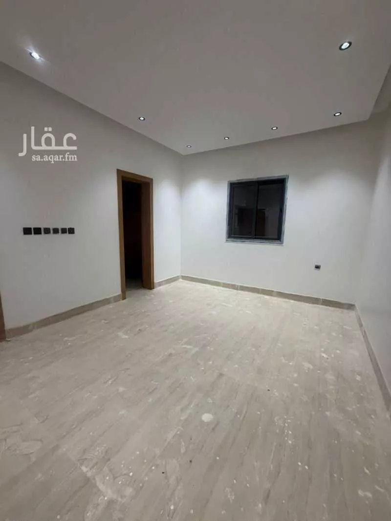 دور 4 غرف في السعادة 5
