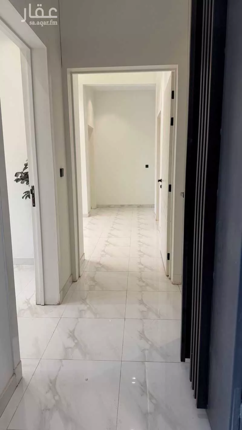 5 bedroom apartment in Badr, Riyadh 6