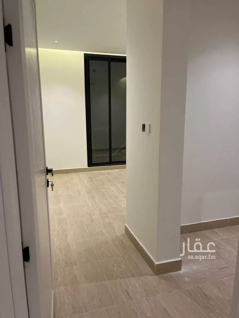 2 bedroom apartment in Al Ghadir 6