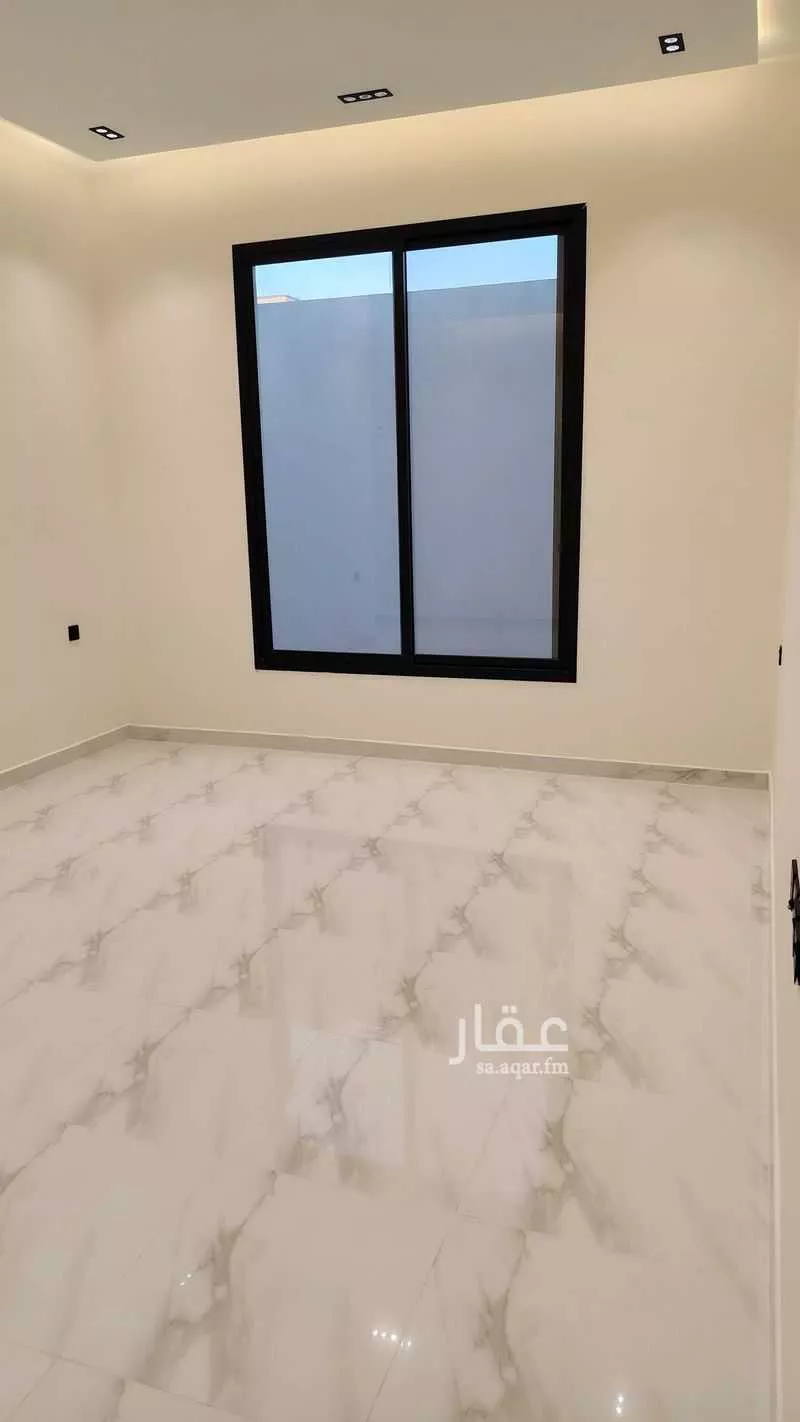 4 bedroom apartment in Al Zahrah 5