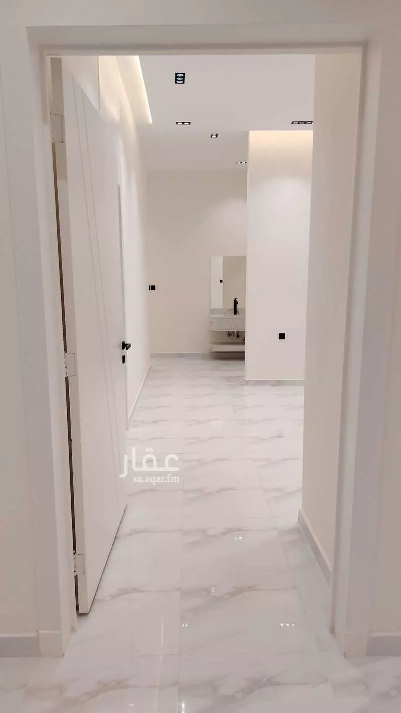 4 bedroom apartment in Al Zahrah 9