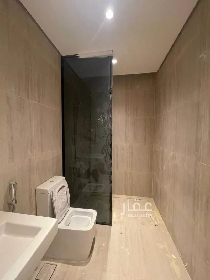 3 bedroom floor in Qurtubah 4