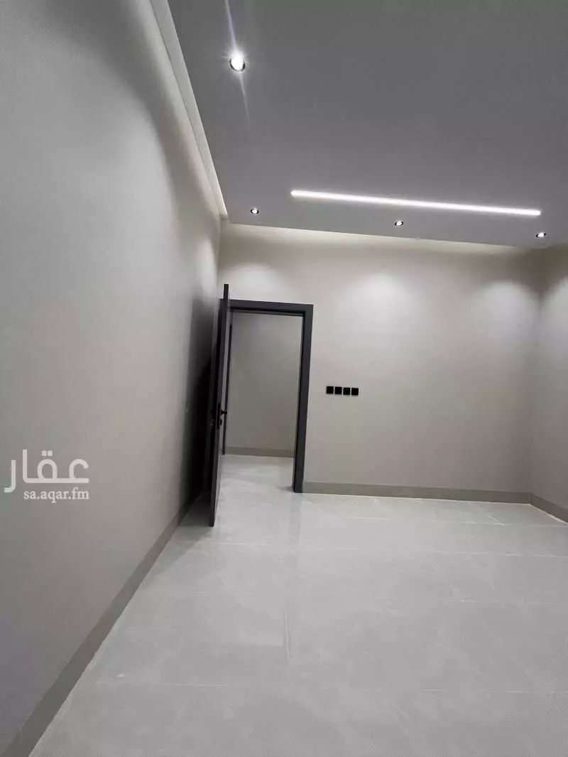 شقة 5 غرف في الجنادرية 23