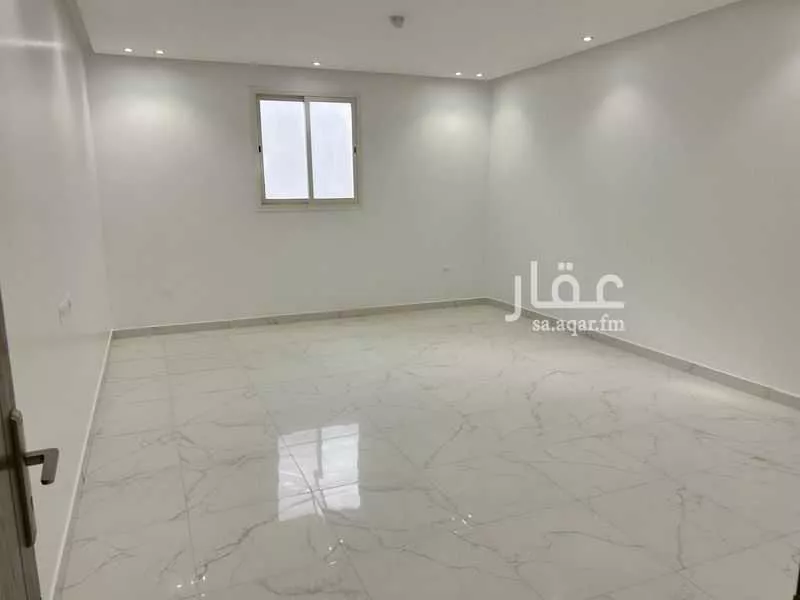 شقة 3 غرف في عكاظ 3