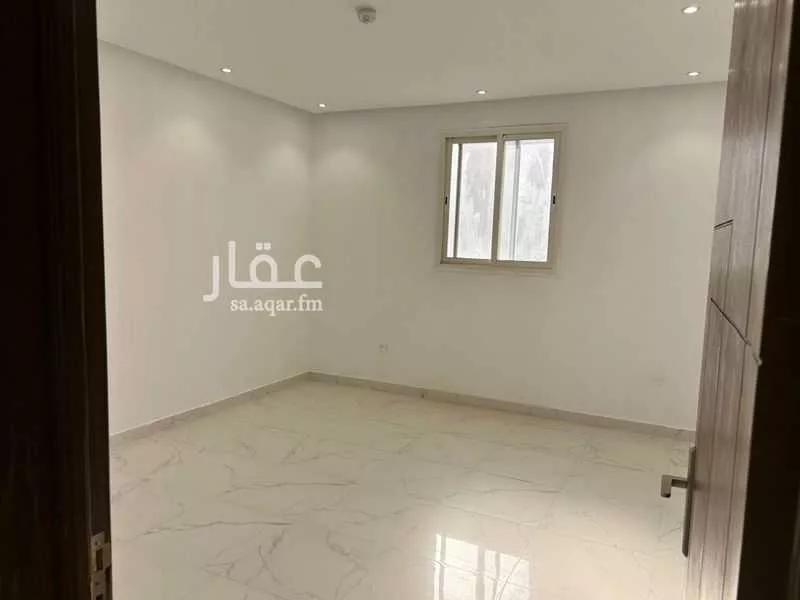 شقة 3 غرف في عكاظ 5