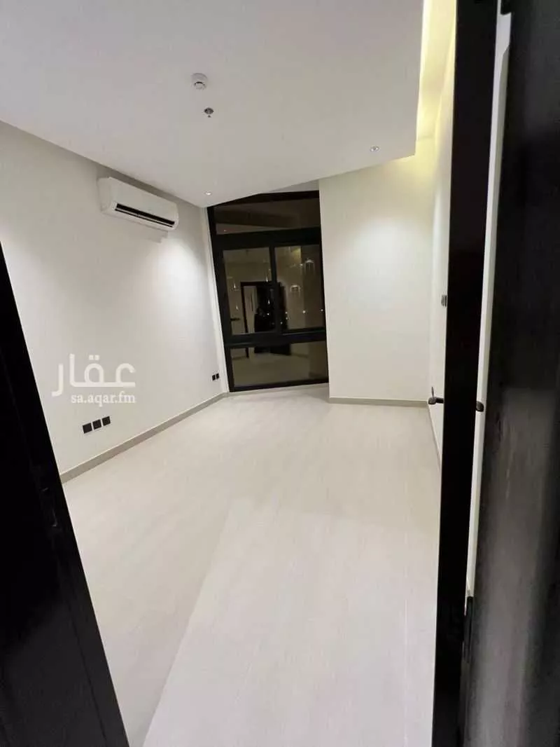 3 bedroom apartment in Al Malqa 3