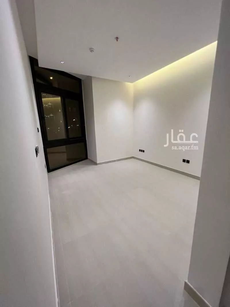 3 bedroom apartment in Al Malqa 5