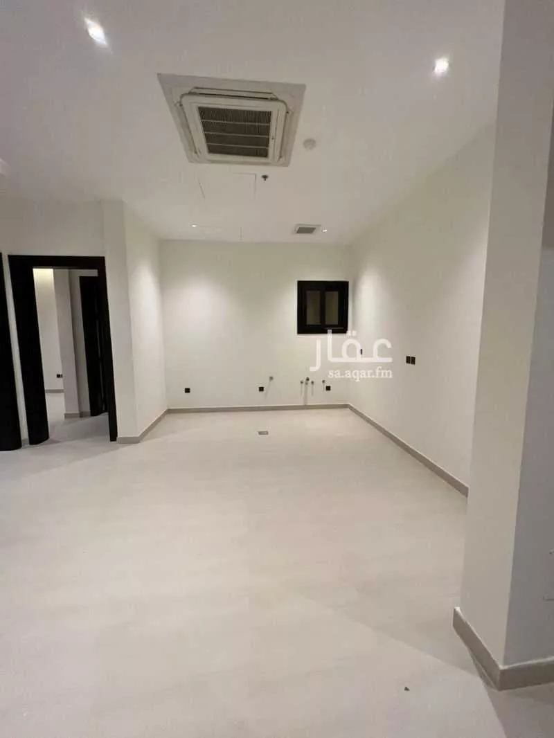 3 bedroom apartment in Al Malqa 6