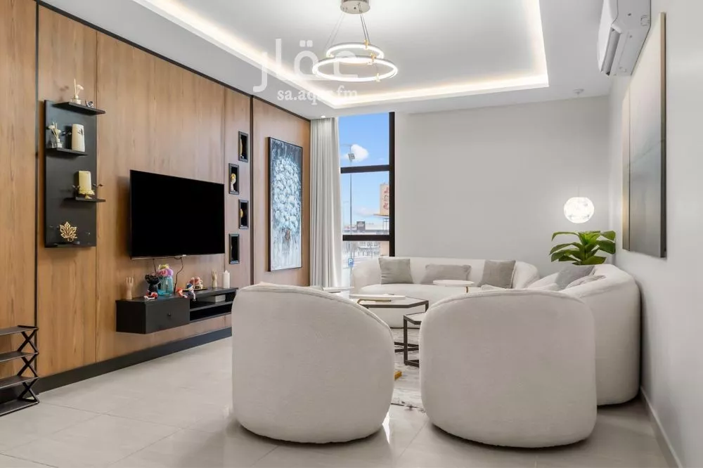 3 bedroom apartment in Al Rawdah 17
