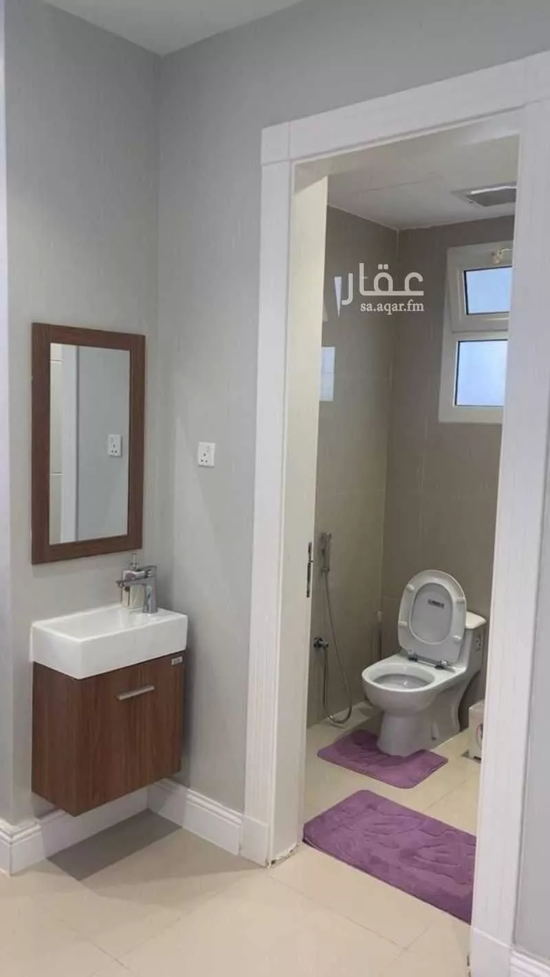 3 bedroom floor in Al Malqa 7