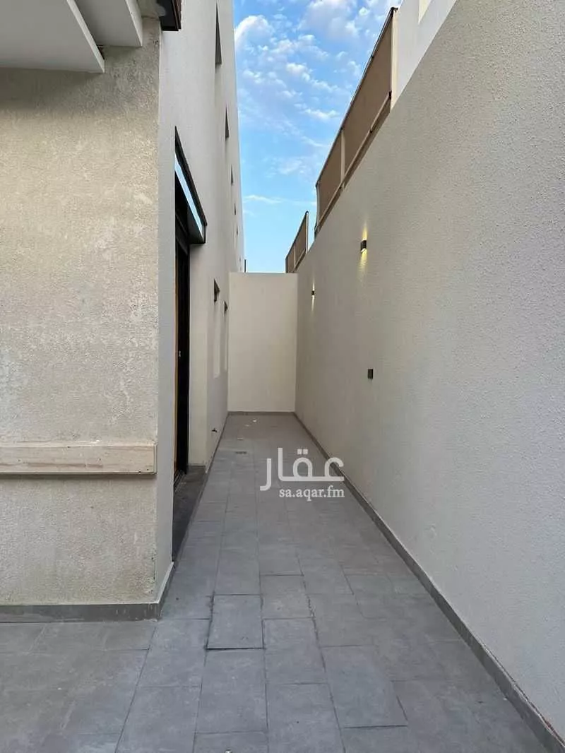 شقة 4 غرف في الروابي 3