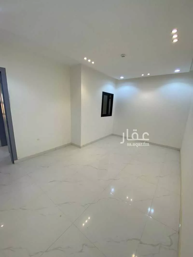 4 bedroom apartment in Al Hazm, Riyadh 7