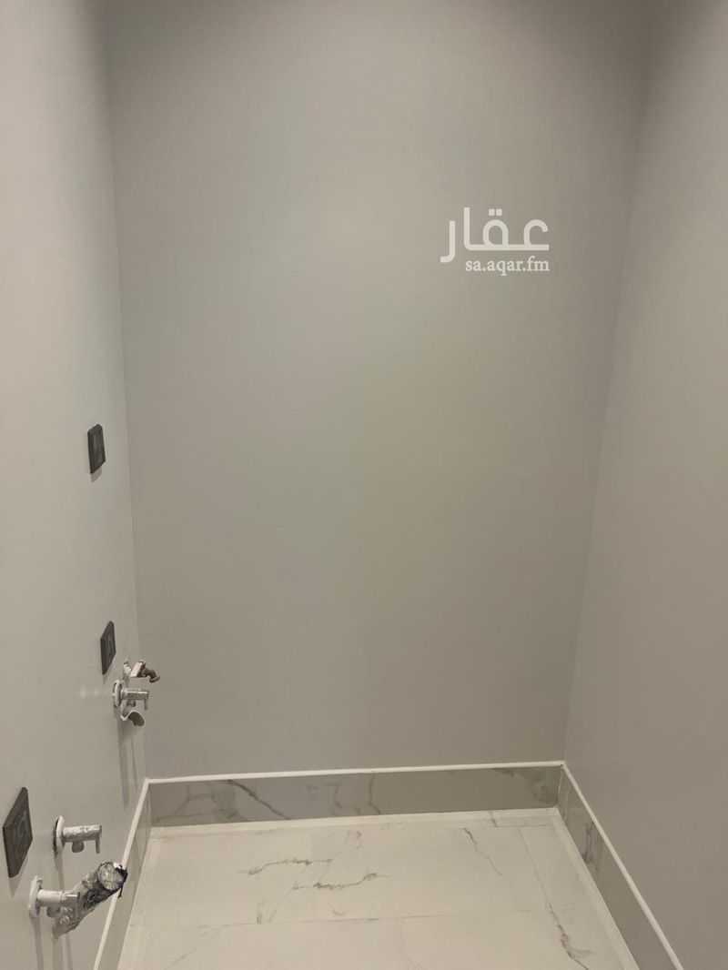 3 bedroom apartment in Al Qairawan, Riyadh 9