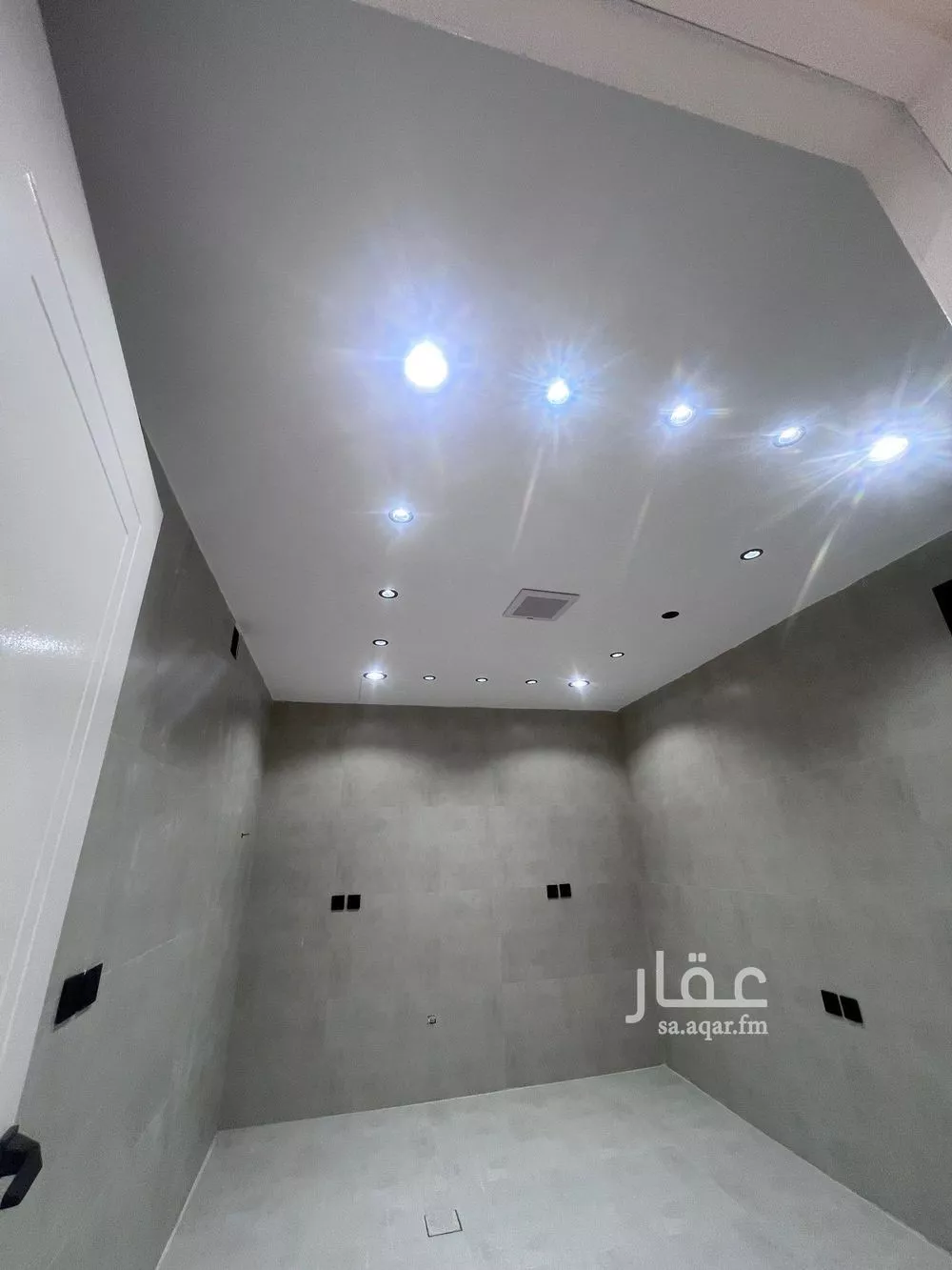 3 bedroom floor in Ash Sharq 7