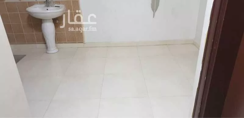 4 bedroom apartment in Badr 7
