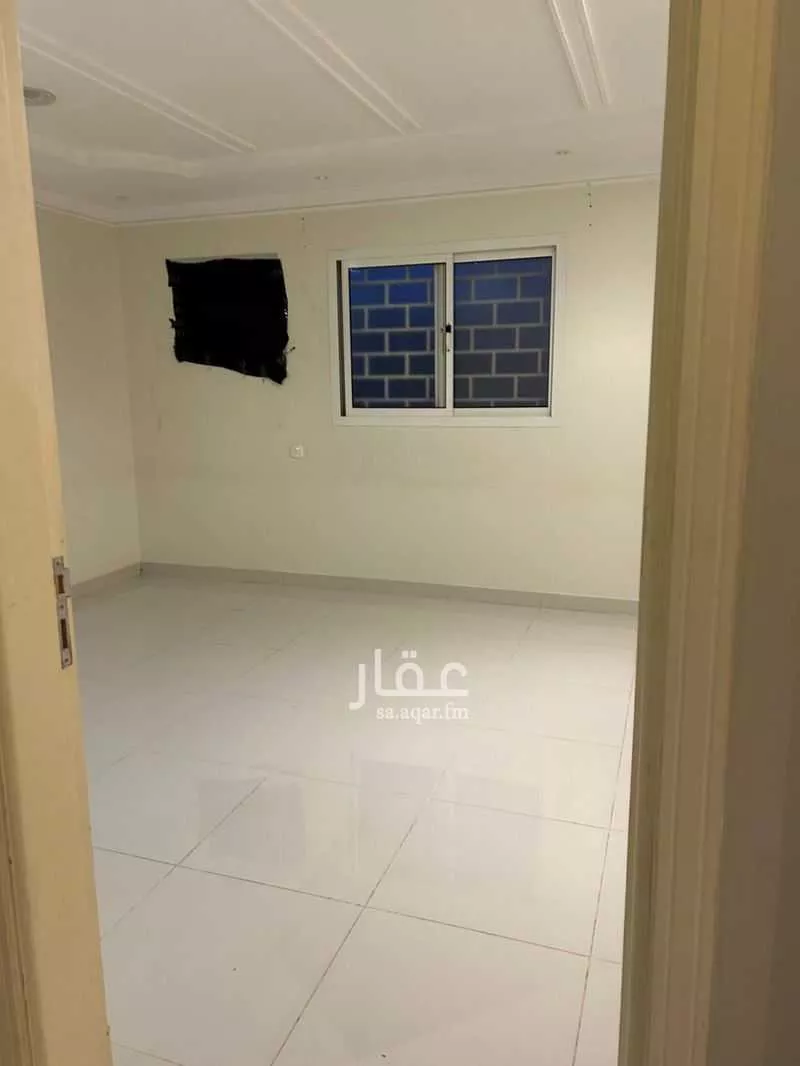 3 bedroom apartment in Dhahrat Laban 4