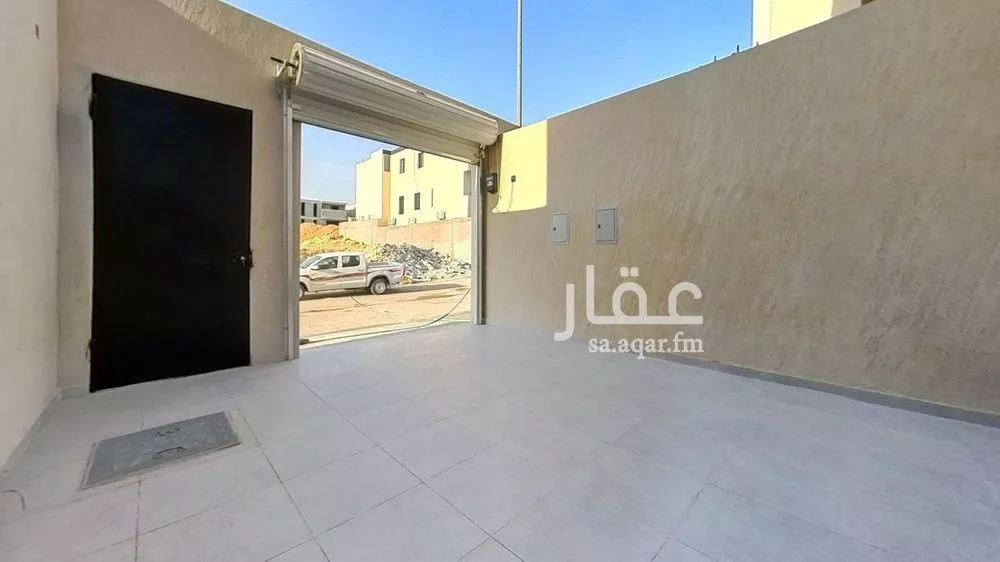 دور 4 غرف في الشرق 6