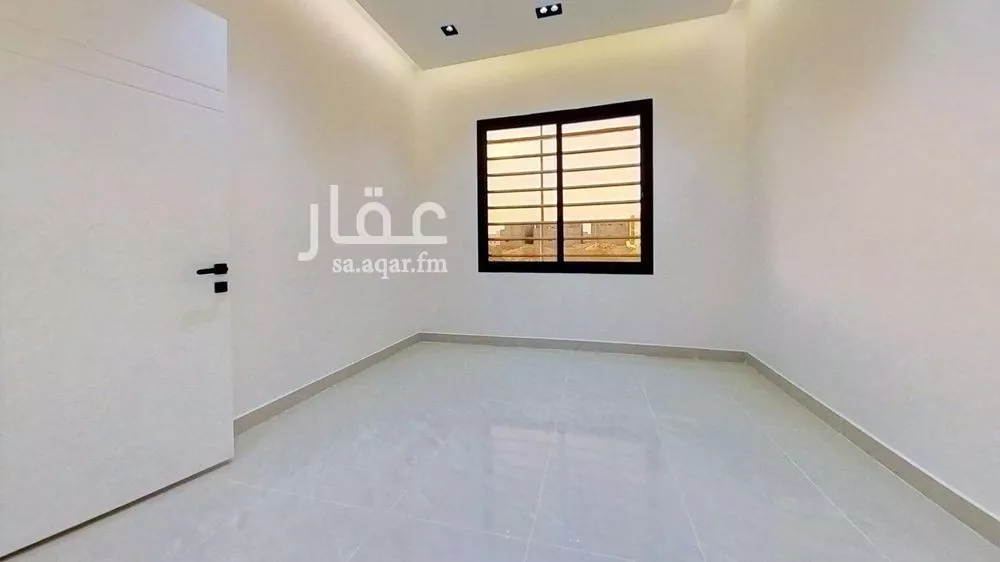 دور 4 غرف في الشرق 8