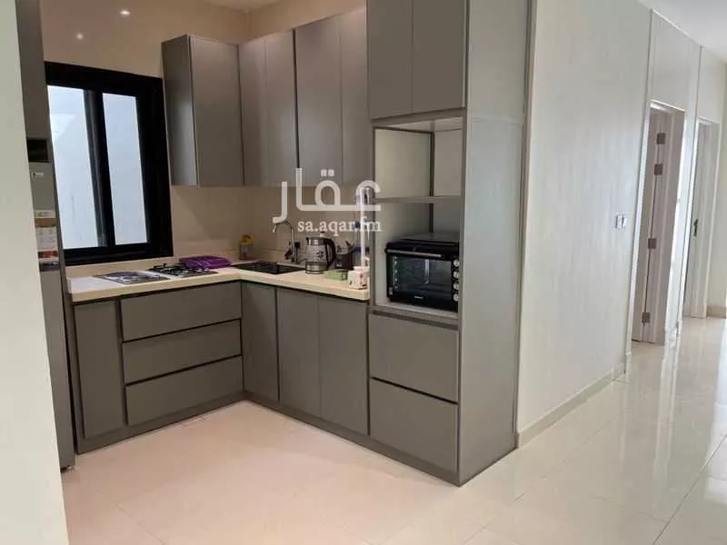4 bedroom apartment in King Faisal 2