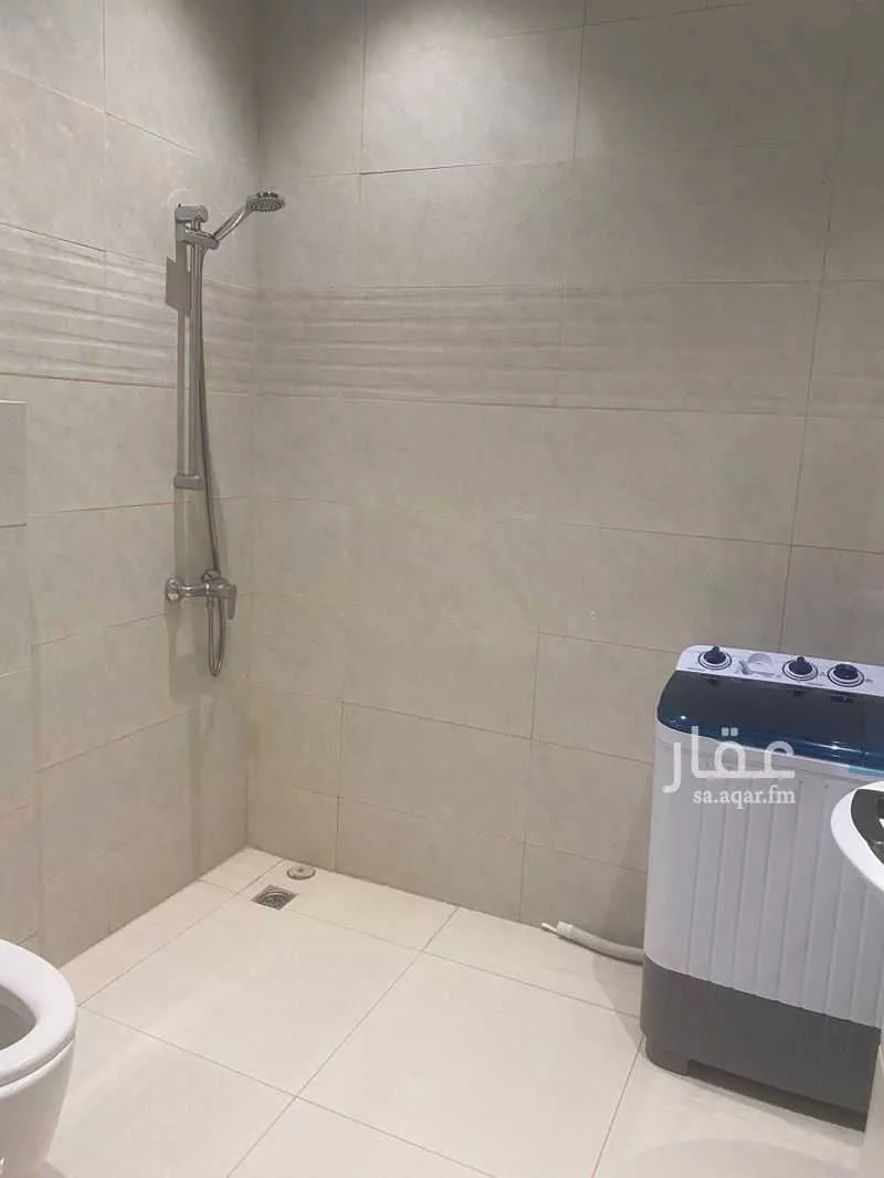4 bedroom apartment in King Faisal 12
