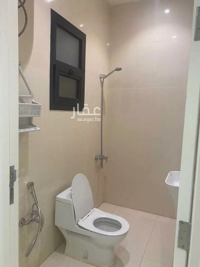 4 bedroom apartment in King Faisal 19