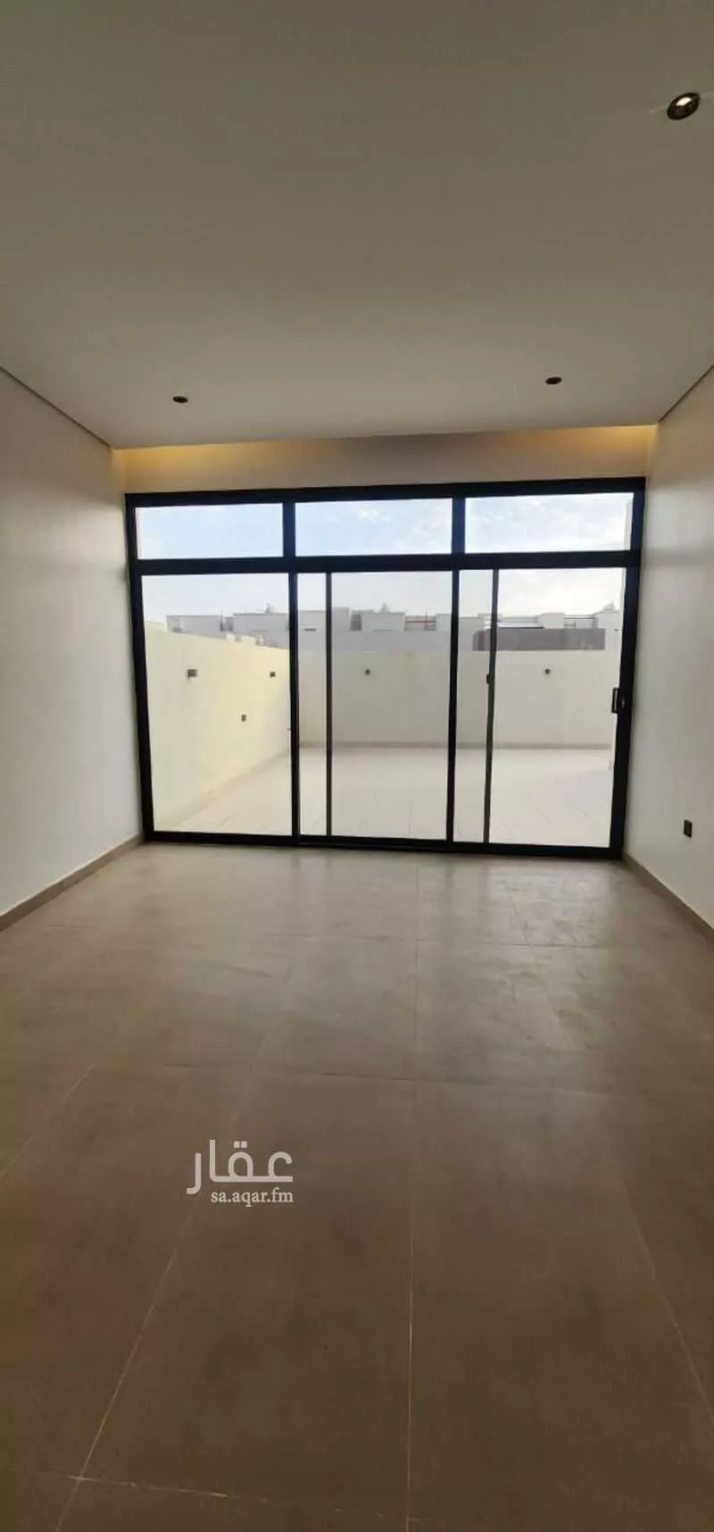 4 bedroom apartment in Al Hazm 15