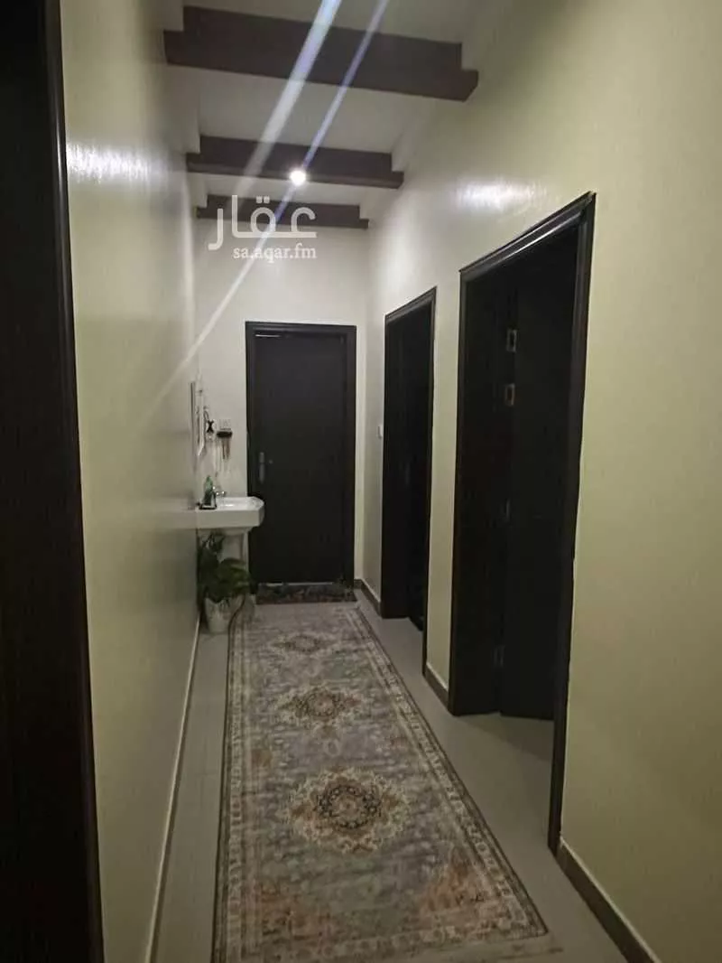 5 bedroom apartment in Dhahrat Laban 4