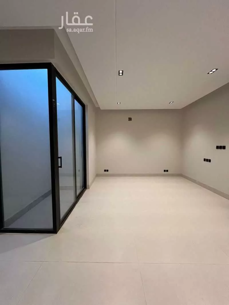 4 bedroom floor in Dahiat Namar 14