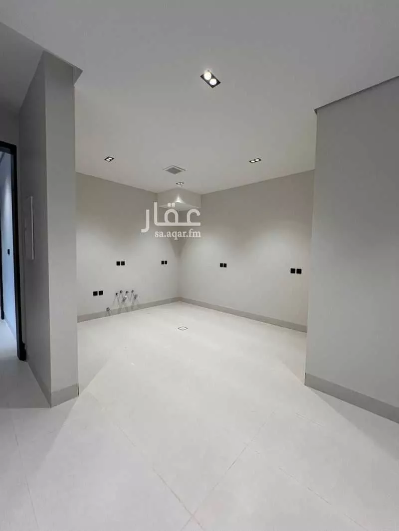 4 bedroom floor in Dahiat Namar 16