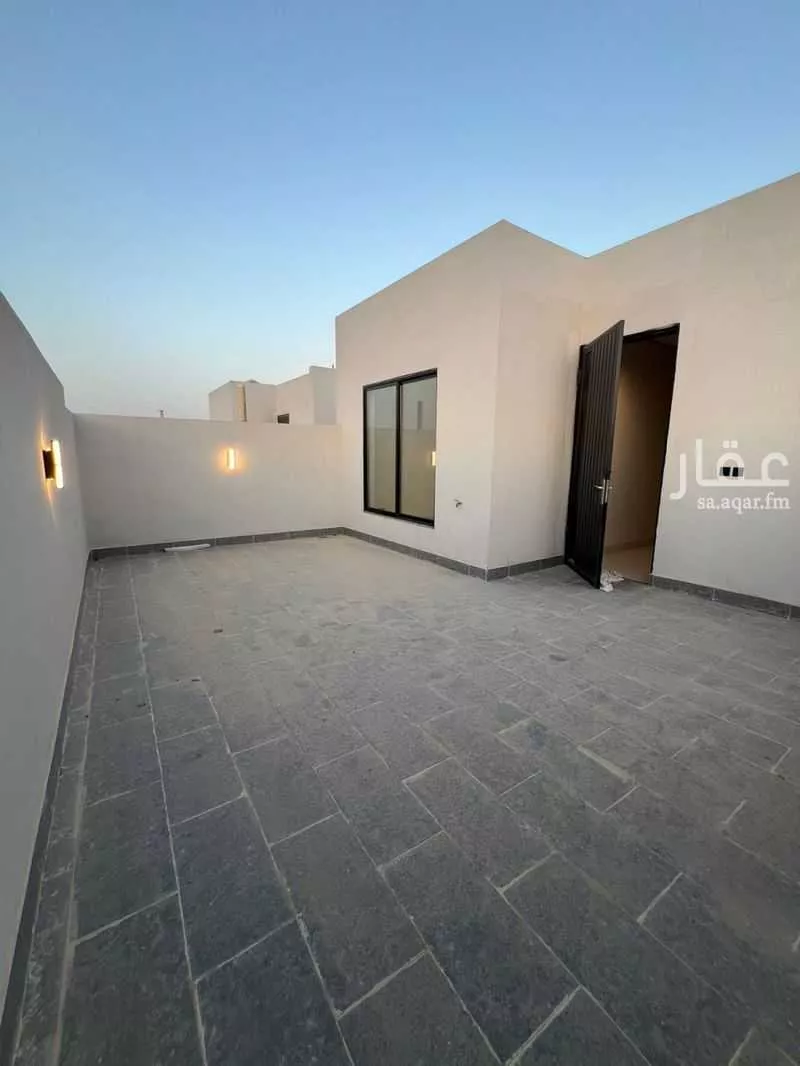 4 bedroom floor in Dahiat Namar 3