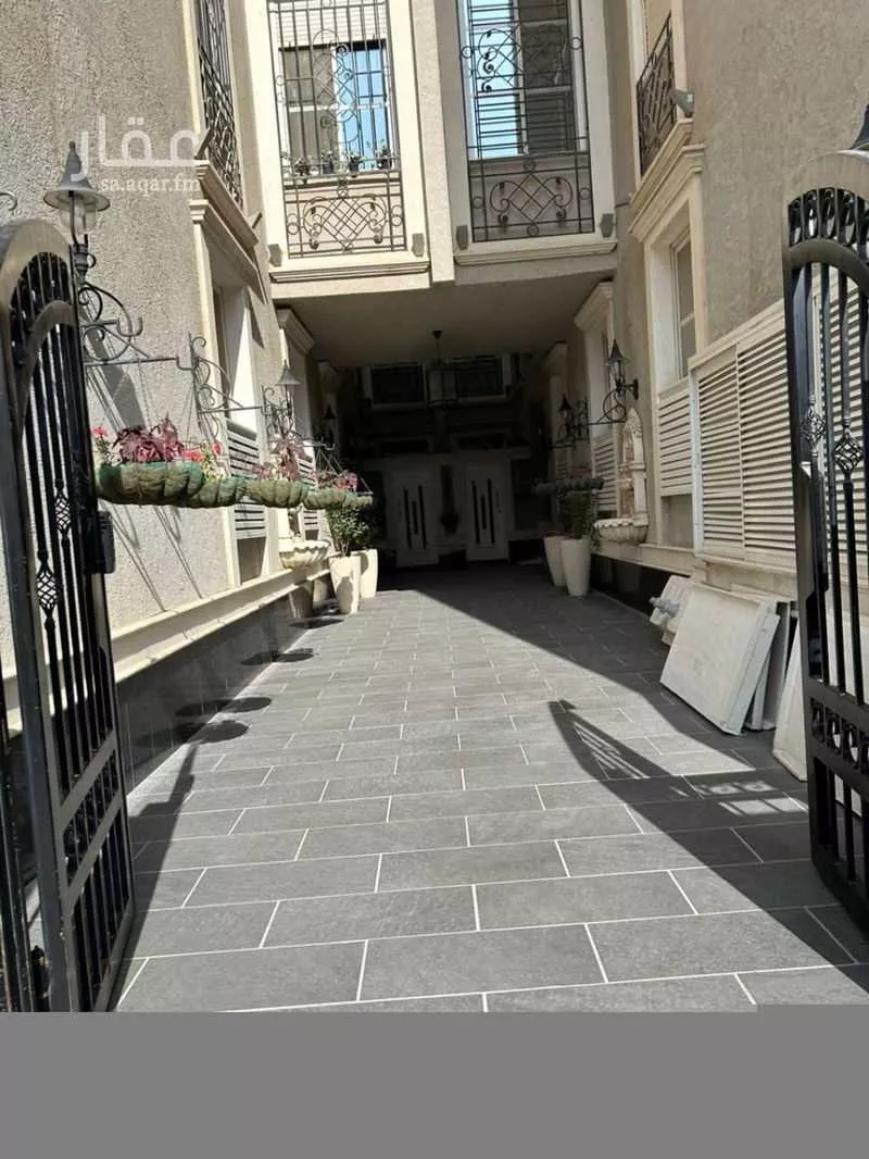 3 bedroom apartment in Al Yasmin 2