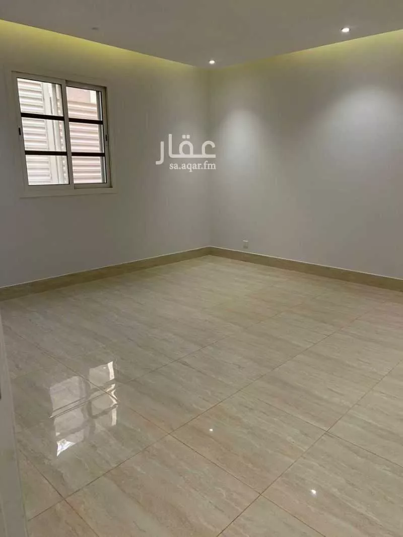 3 bedroom apartment in Al Yasmin 21