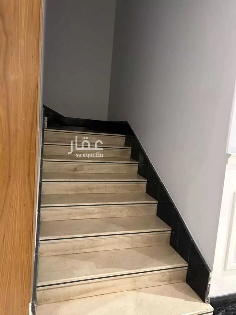 3 bedroom apartment in Al Yasmin 4