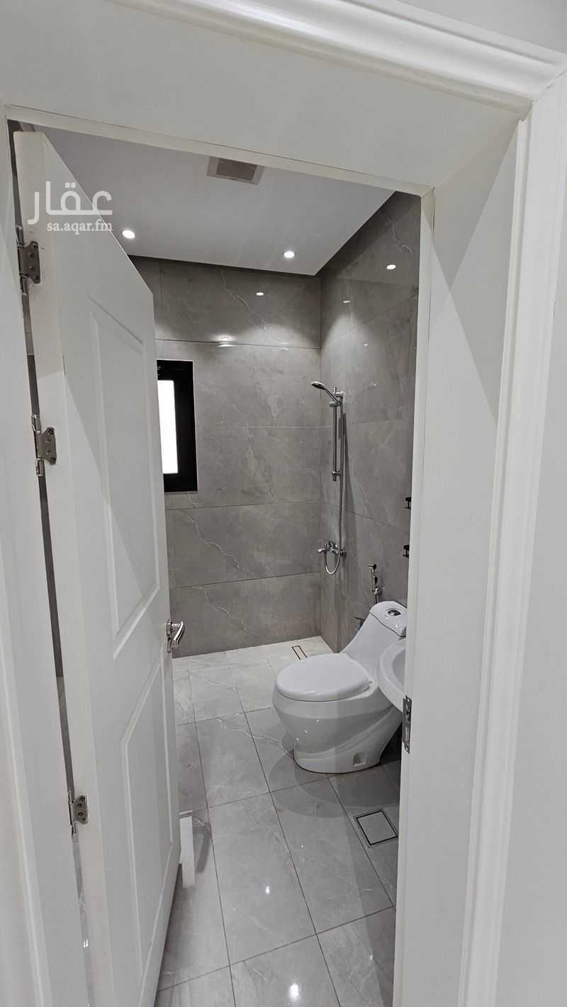 3 bedroom apartment in Irqah, Riyadh 9
