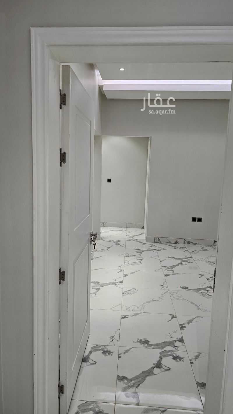 3 bedroom apartment in Irqah, Riyadh 6