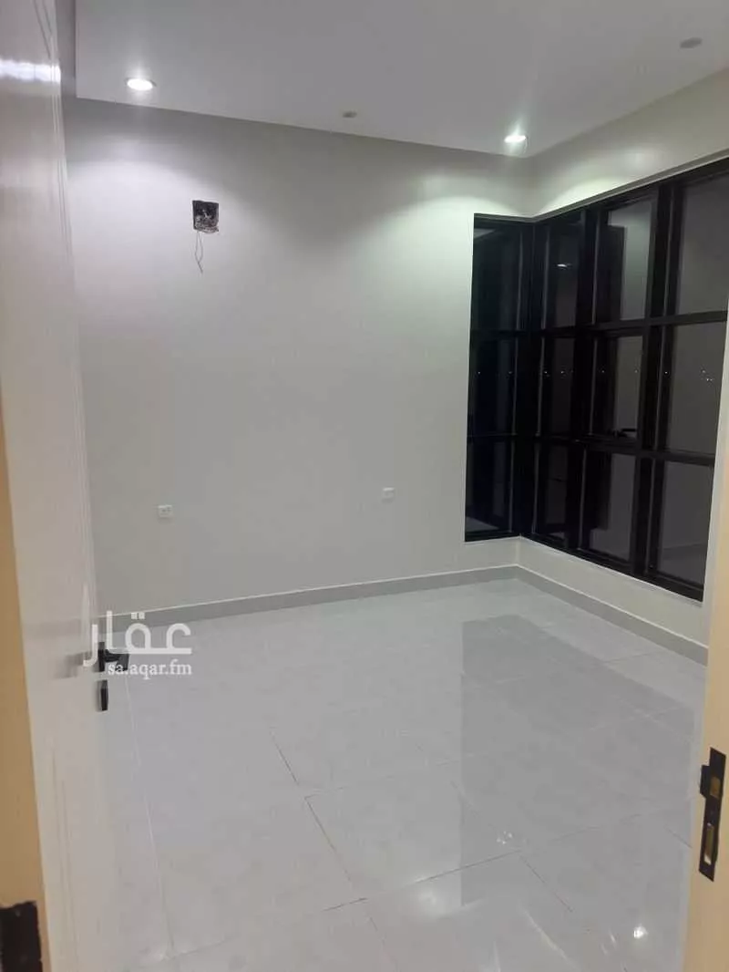 4 bedroom apartment in Al Maizilah, Riyadh 11