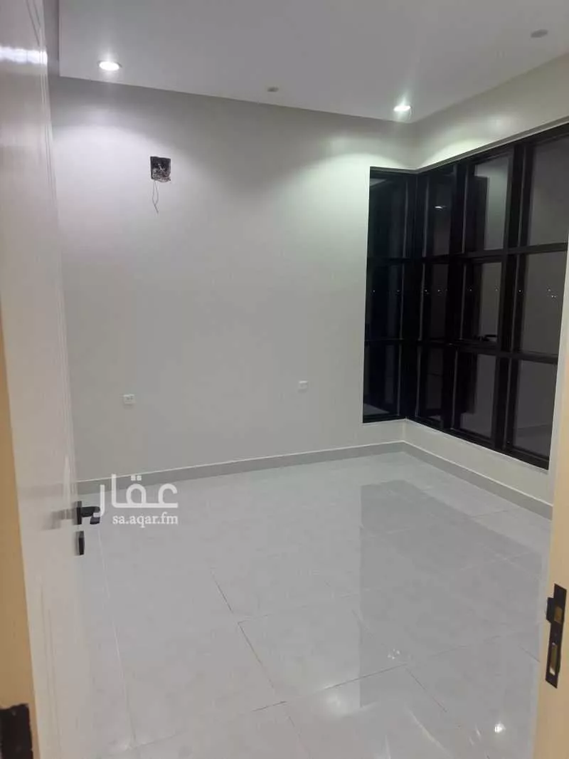 4 bedroom apartment in Al Maizilah, Riyadh 4