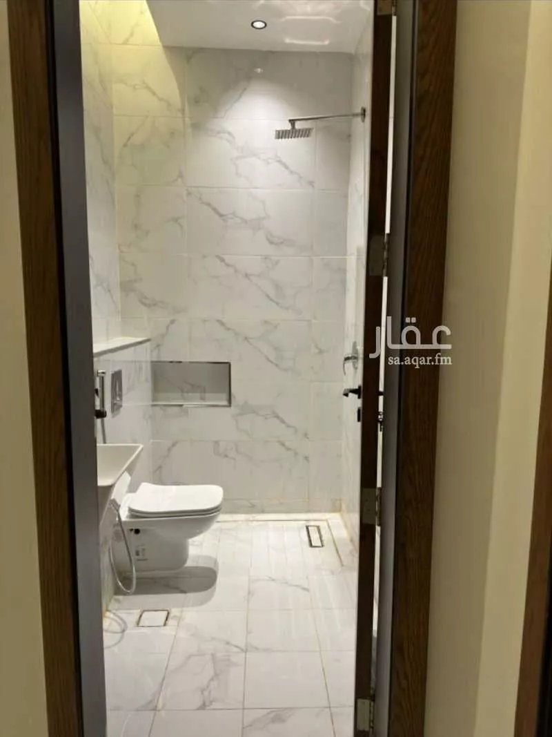 2 bedroom apartment in Al Malqa 8