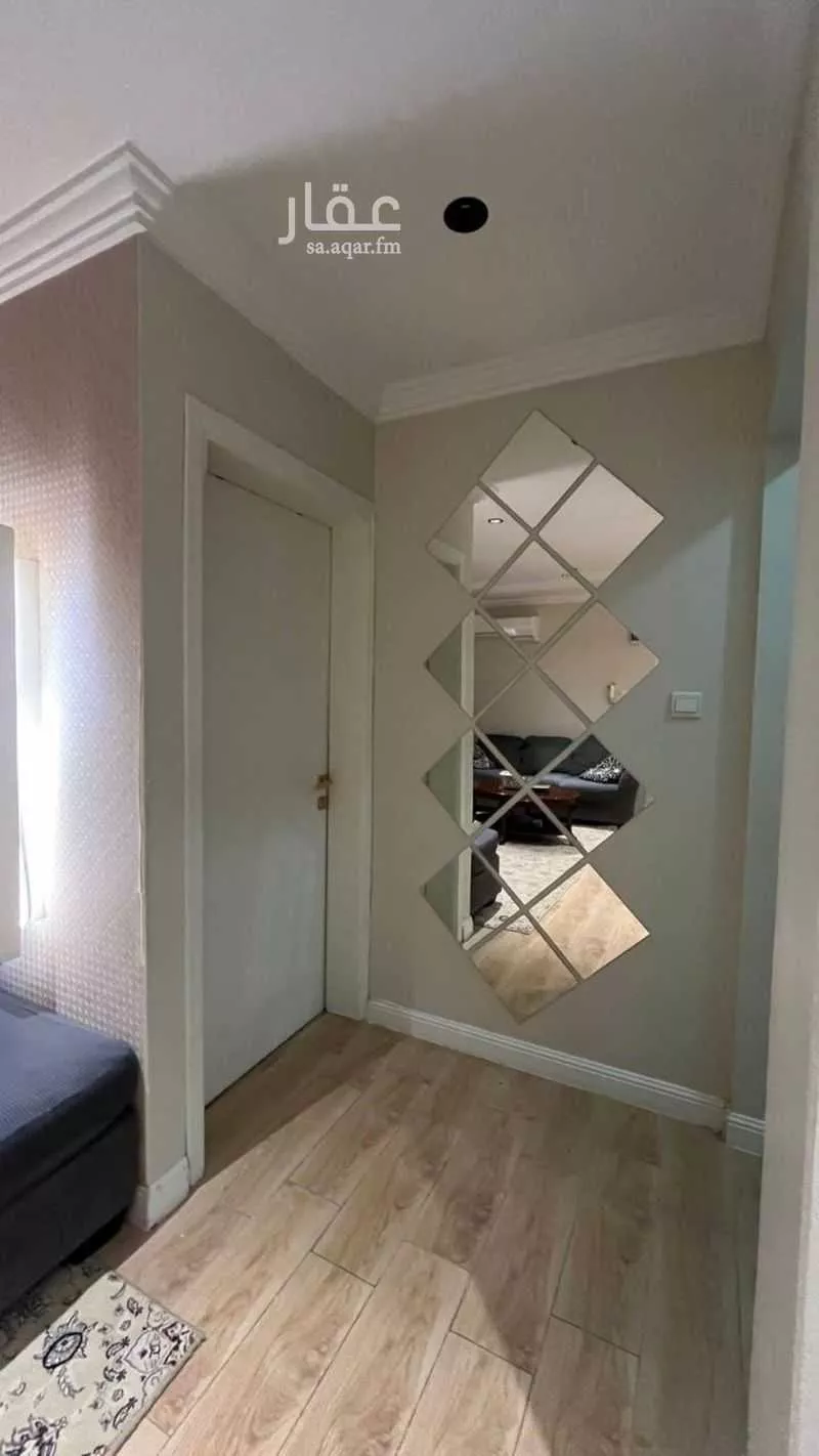 8 bedroom apartment in Irqah 11