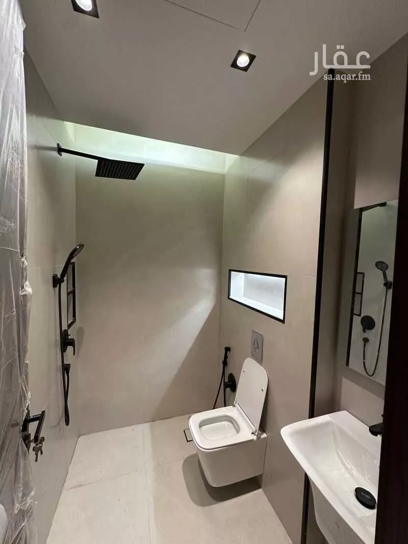 2 bedroom apartment in Al Maseef 10