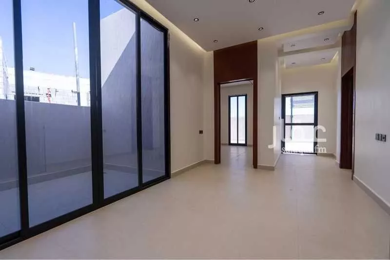 شقة 4 غرف في الشرق 11