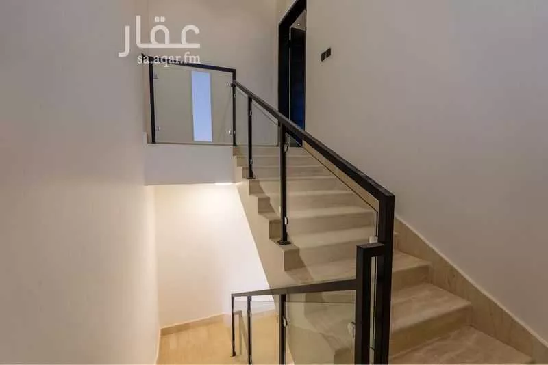 شقة 4 غرف في الشرق 6