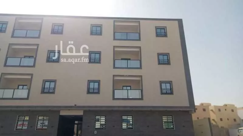 شقة 3 غرف في الرمال 4