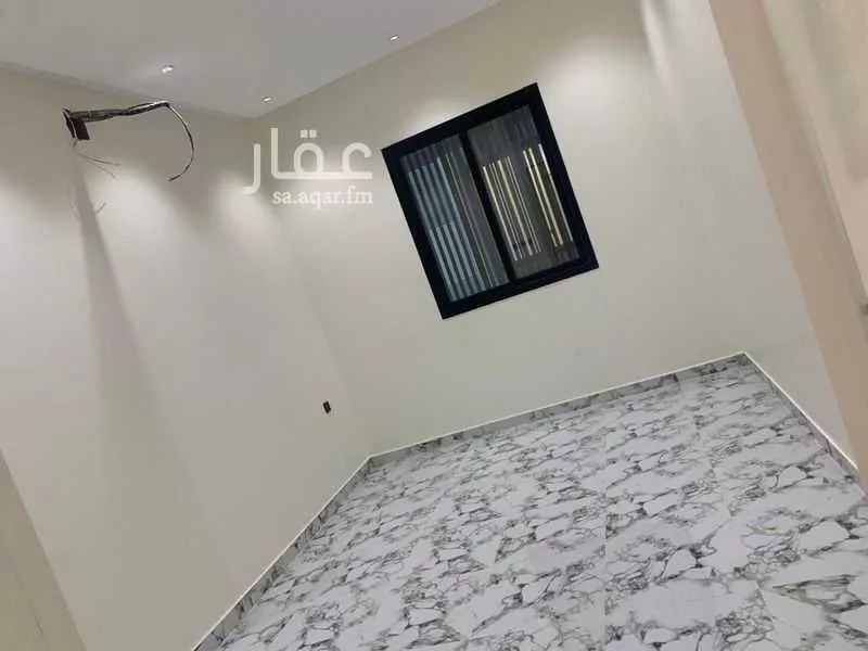 شقة 5 غرف في بدر 13
