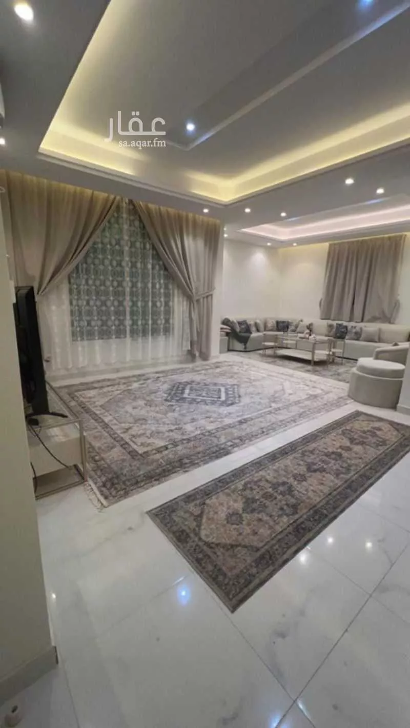 5 bedroom apartment in Tuwaiq 2